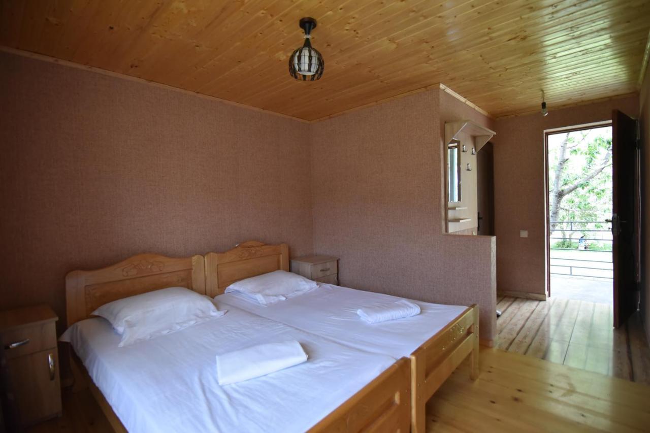 Saba Hotel Местия Екстериор снимка